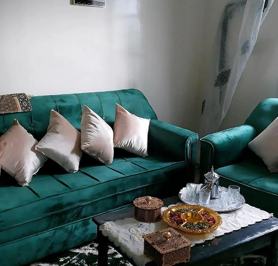 Luxurious Stay In Downtown Family Apartment Fes